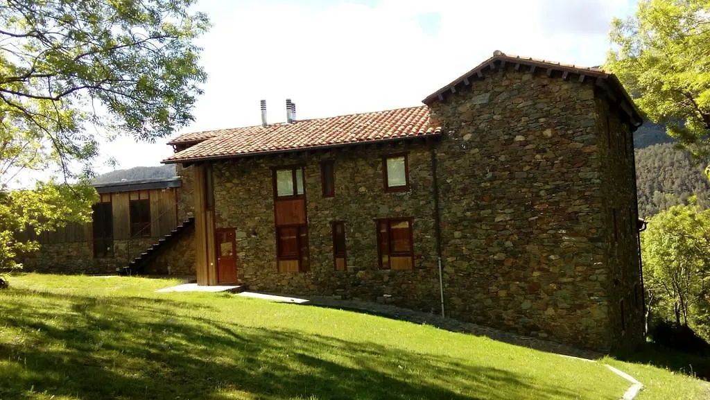 Country house El Serrat Turisme Rural Planoles