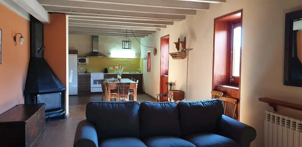 Country house El Serrat Turisme Rural Planoles