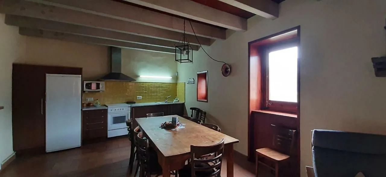 El Serrat Turisme Rural Planoles Country house